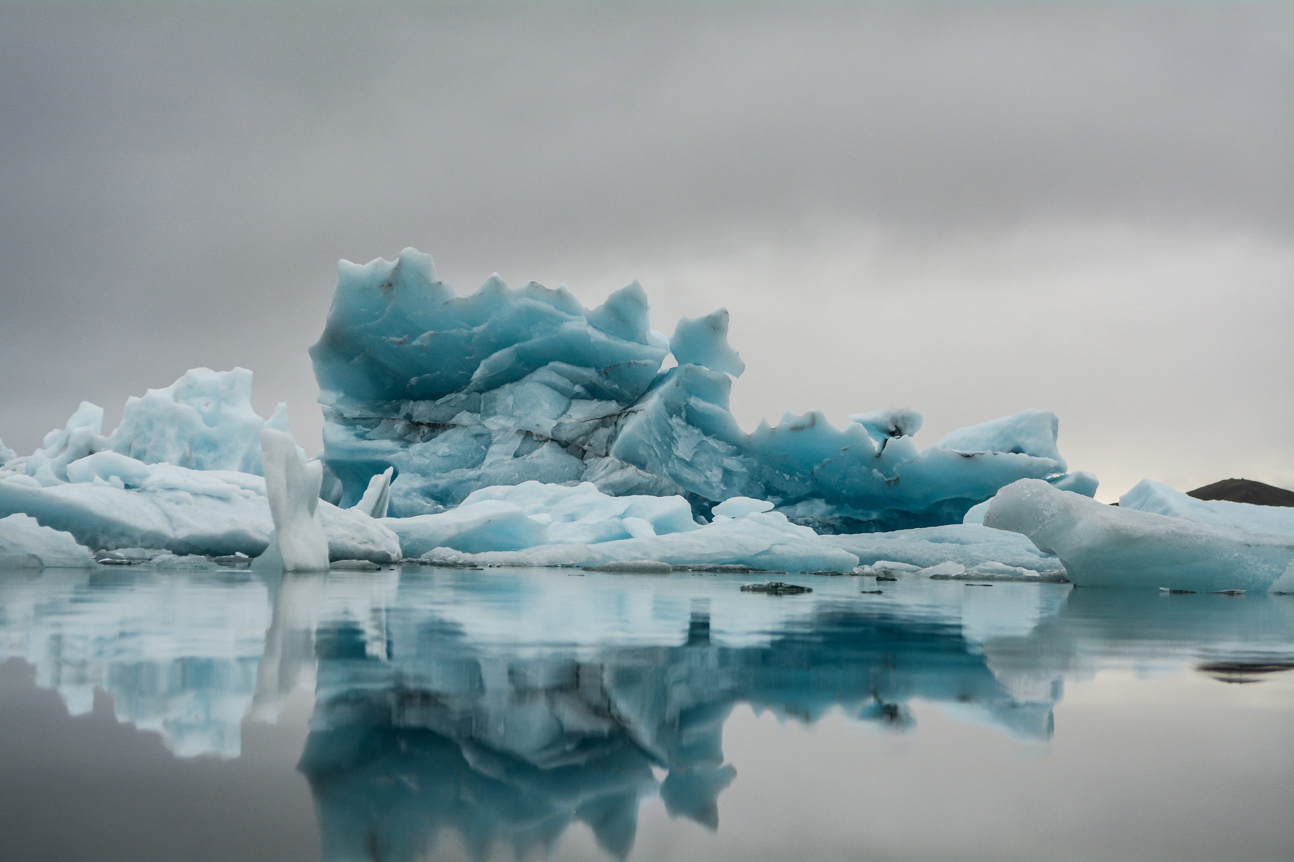Global warming is a serious problem and glaciers are melting – listen to songs about it